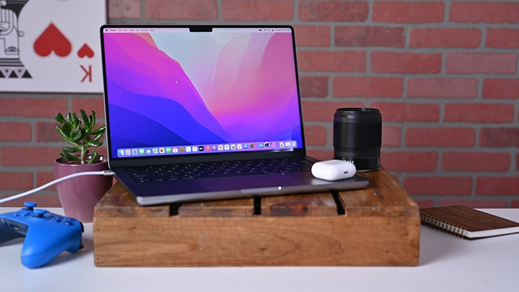 Слухи: Apple выпустит во второй половине 2022 года относительно доступный 14-дюймовый MacBook Pro