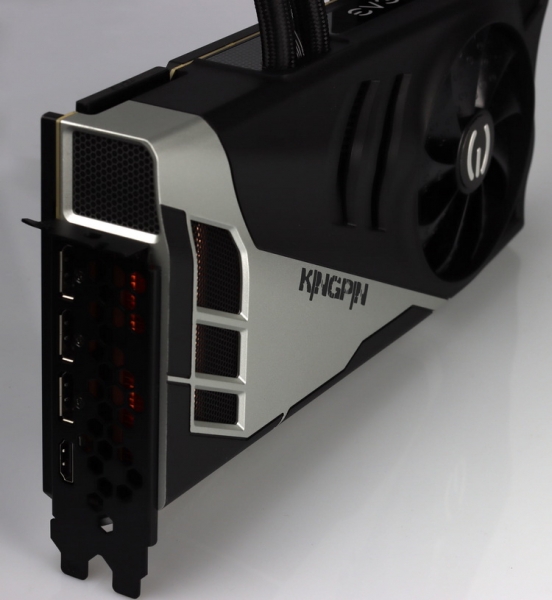 EVGA выпустит GeForce RTX 3090 Ti KINGPIN, оснащённую гибридной СЖО с 360-мм радиатором