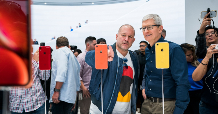 Apple прекратила сотрудничество с легендарным дизайнером Джони Айвом — он работал с компанией более 30 лет