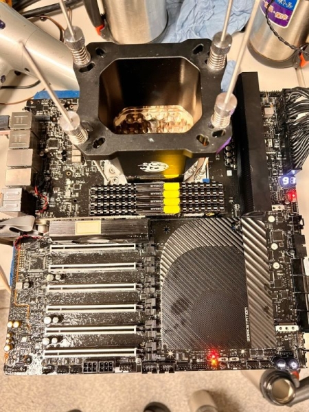 AMD Ryzen Threadripper PRO 5995WX разогнали до 5,15 ГГц по всем 64 ядрами и обновили абсолютный рекорд Cinebench R23