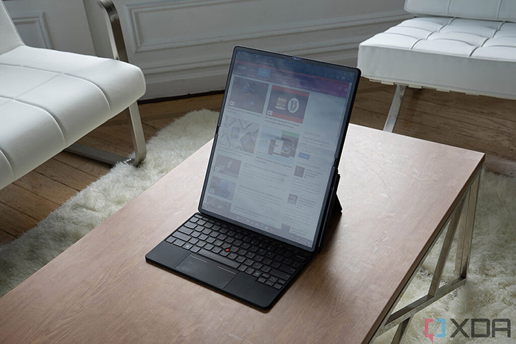 Представлен ноутбук-трансформер Lenovo  ThinkPad X1 Fold второго поколения с гибким 16-дюймовым OLED-дисплеем