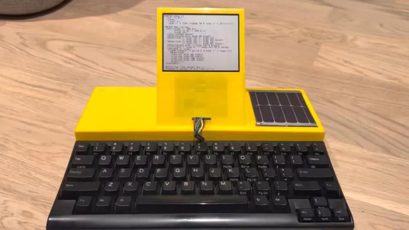 Энтузиаст собрал «ноутбук» PotatoP, рассчитанный на два года автономной работы