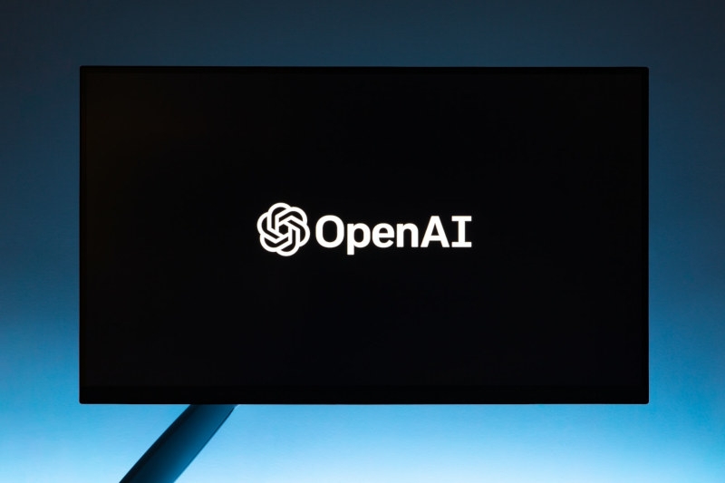 OpenAI приостановила обучение ИИ-модели GPT-5 и занялась «другими вещами»