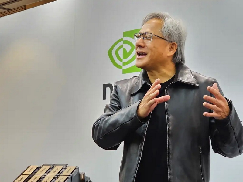 Дженсен Хуанг: несмотря на ИИ-бум, NVIDIA не забудет об игровых картах