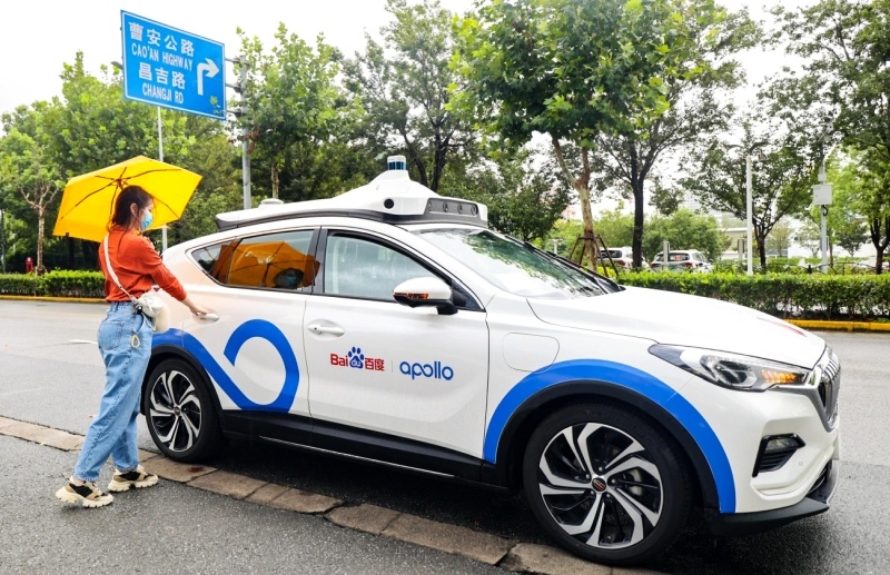 Baidu получила лицензию на коммерческую эксплуатацию полностью беспилотного такси в Шэньчжэне