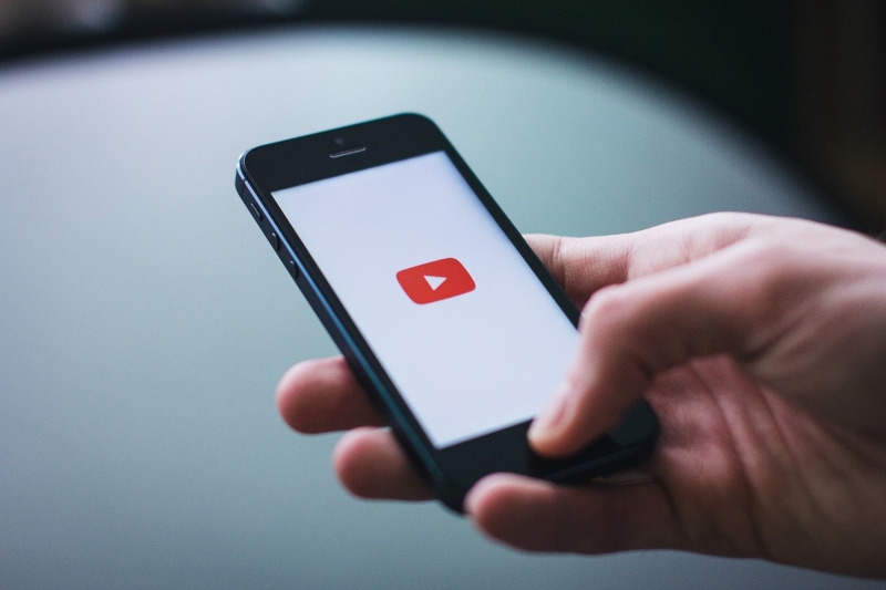 YouTube добавит к обучающим видео составленные ИИ тесты для лучшего усвоения материала