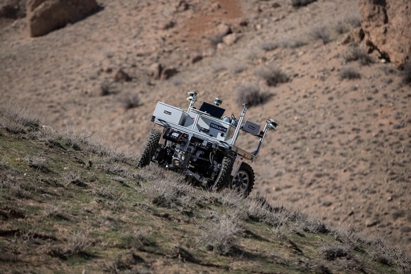 В Армении тестируют скафандры и роботов для полётов на Марс 