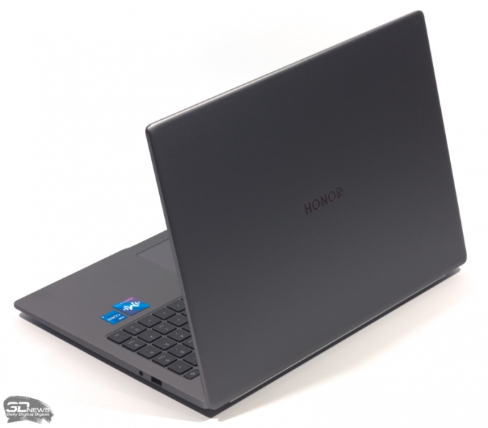 Обзор ноутбука HONOR MagicBook X 16 Pro 2024 (BRN-G56): почти то же, но дешевле 